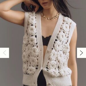 ⭐️NWT Maeve by Anthropologie Rosette Knit Vest⭐️